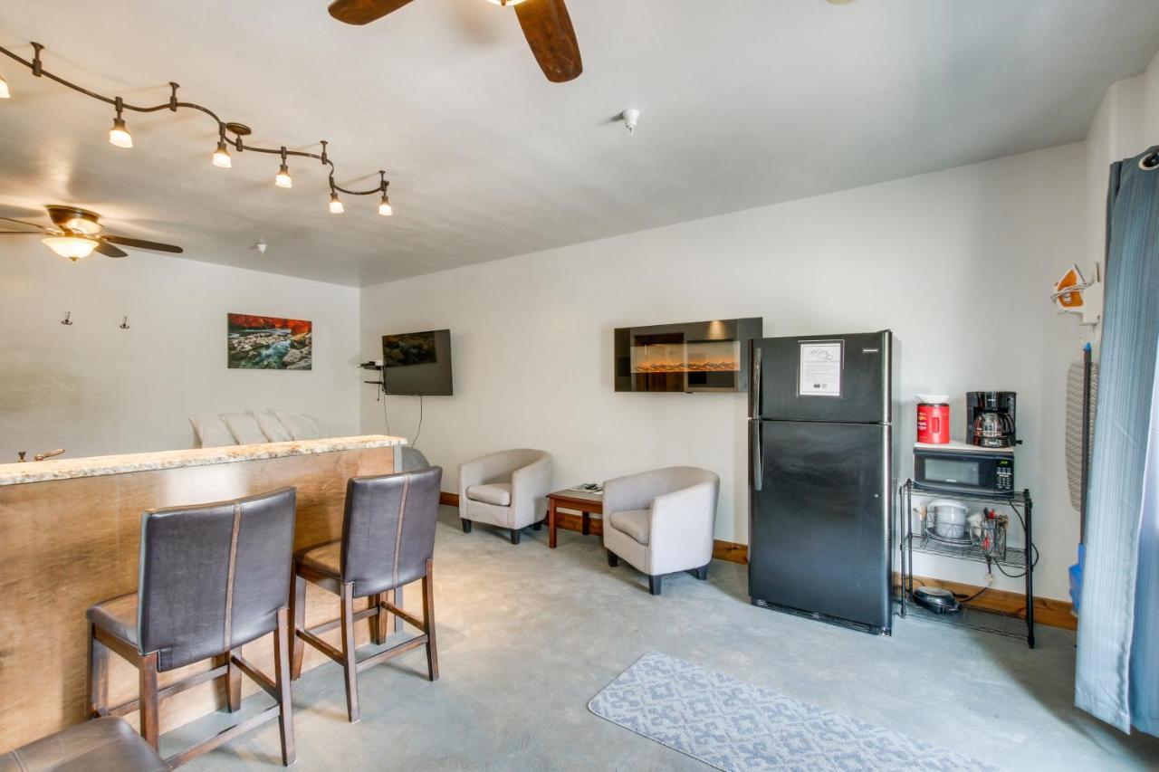 Central Lava Hot Springs Studio With Deck And Views! Εξωτερικό φωτογραφία